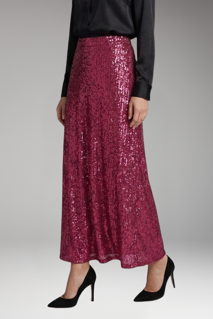 Women’s Maxi Skirt with Elastic Waistband and Textured Surface