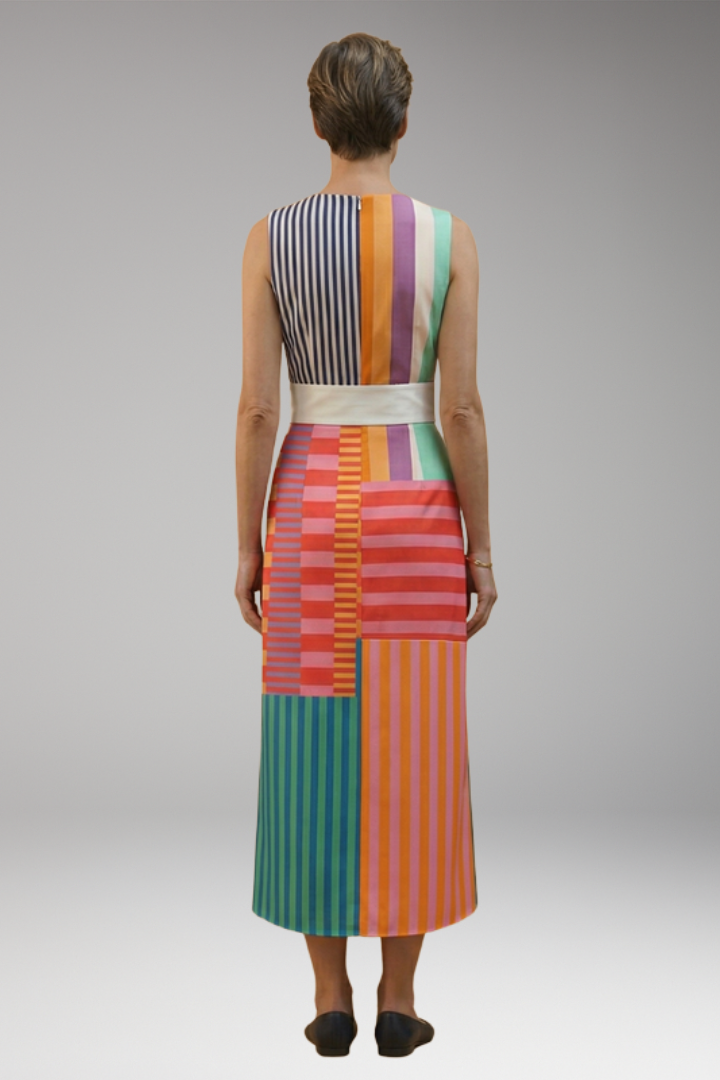Women's Midi Dress with Geometric Pattern and Short Sleeves