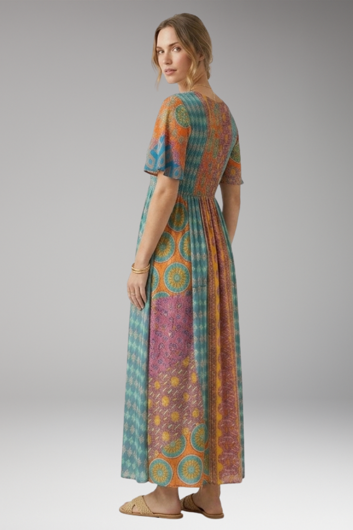 Women's Midi Dress with Paisley Print and Round Neckline
