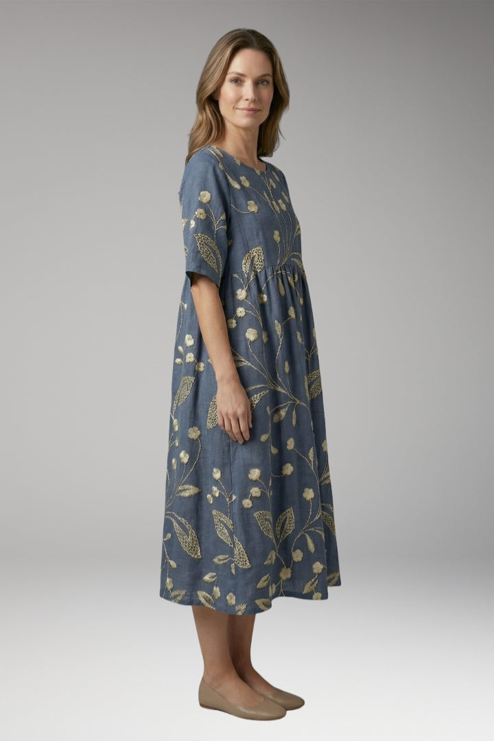 Women’s Midi Dress with Round Neck and Short Sleeves
