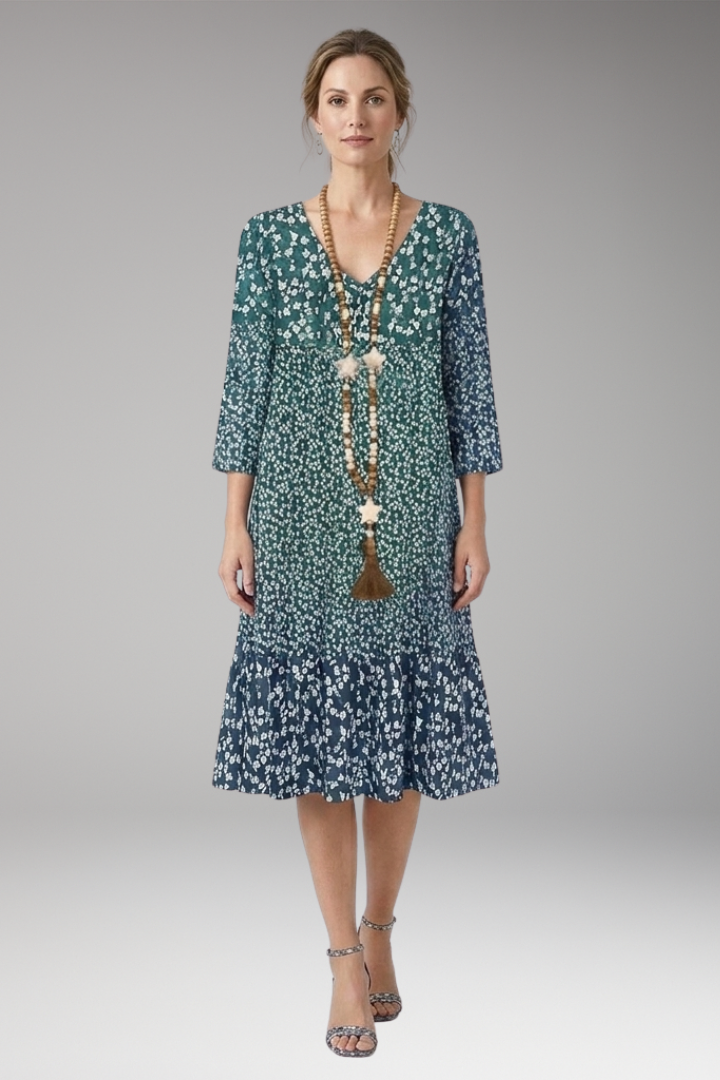Women's Midi Dress with Round Neckline and Short Sleeves