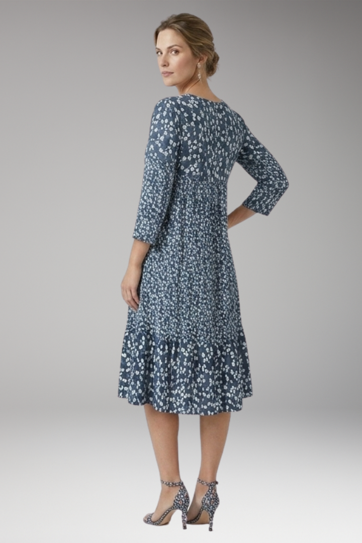Women's Midi Dress with Round Neckline and Short Sleeves
