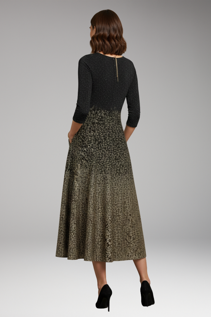 Women’s Midi Dress with Side Pockets and Three-Quarter Sleeves