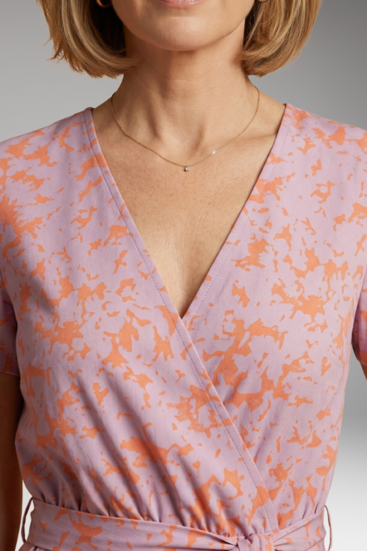 Women's Midi Dress with V-Neckline and Floral Pattern