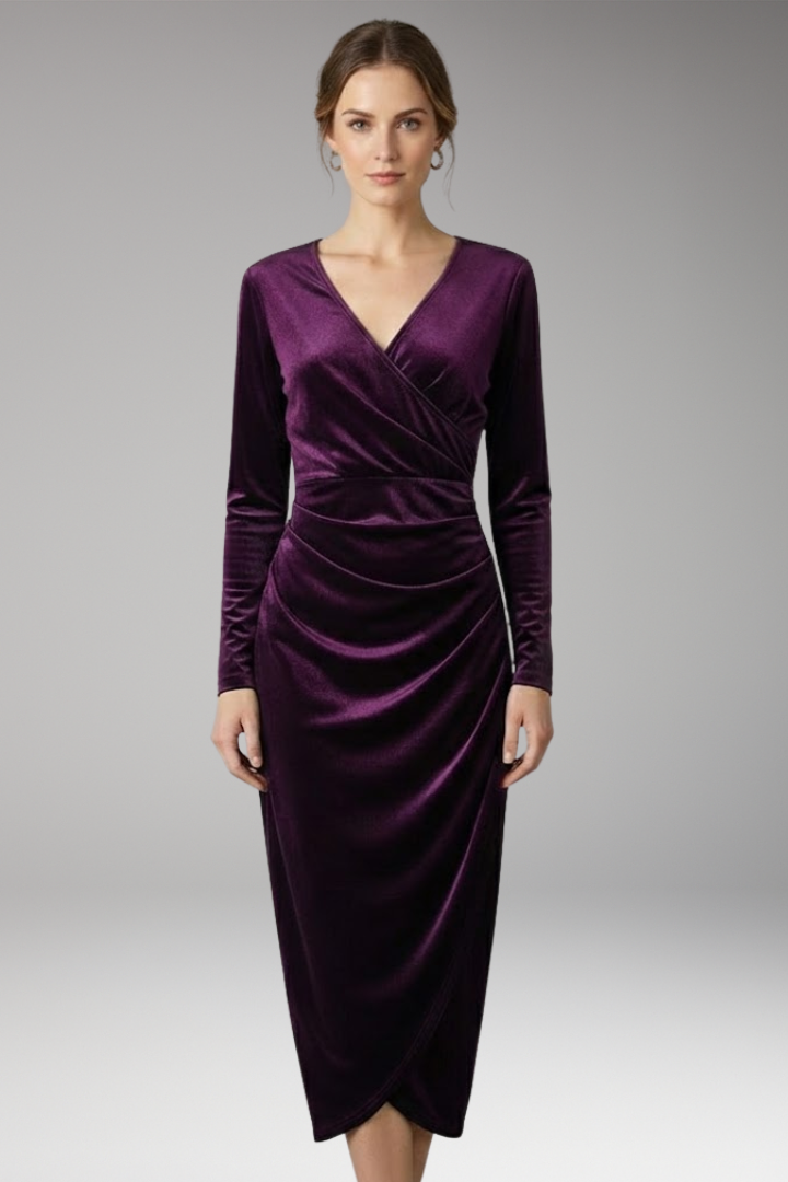 Women's Midi Velvet Dress with Flowing Silhouette and Stylish Accents