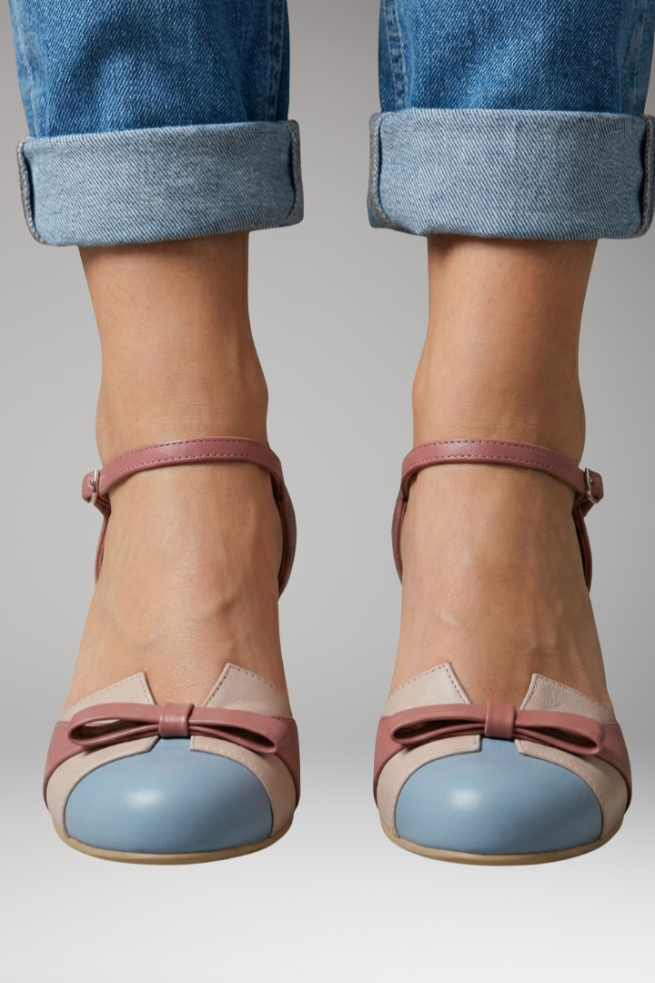Women's Orthopaedic Heels with Breathable Uppers and Supportive Soles