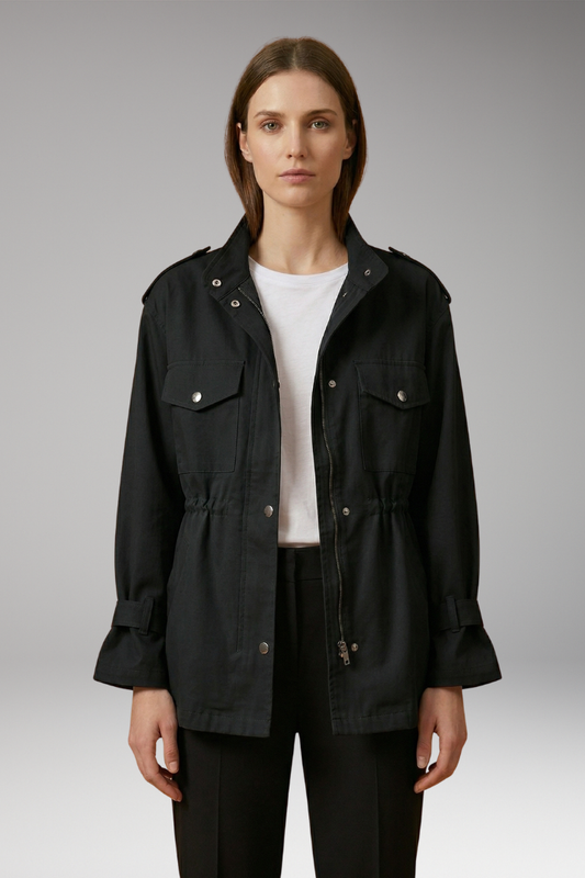 Women's Overcoat with Elegant Tailoring