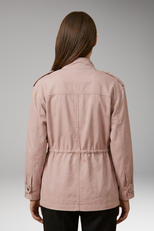 Women's Overcoat with Elegant Tailoring
