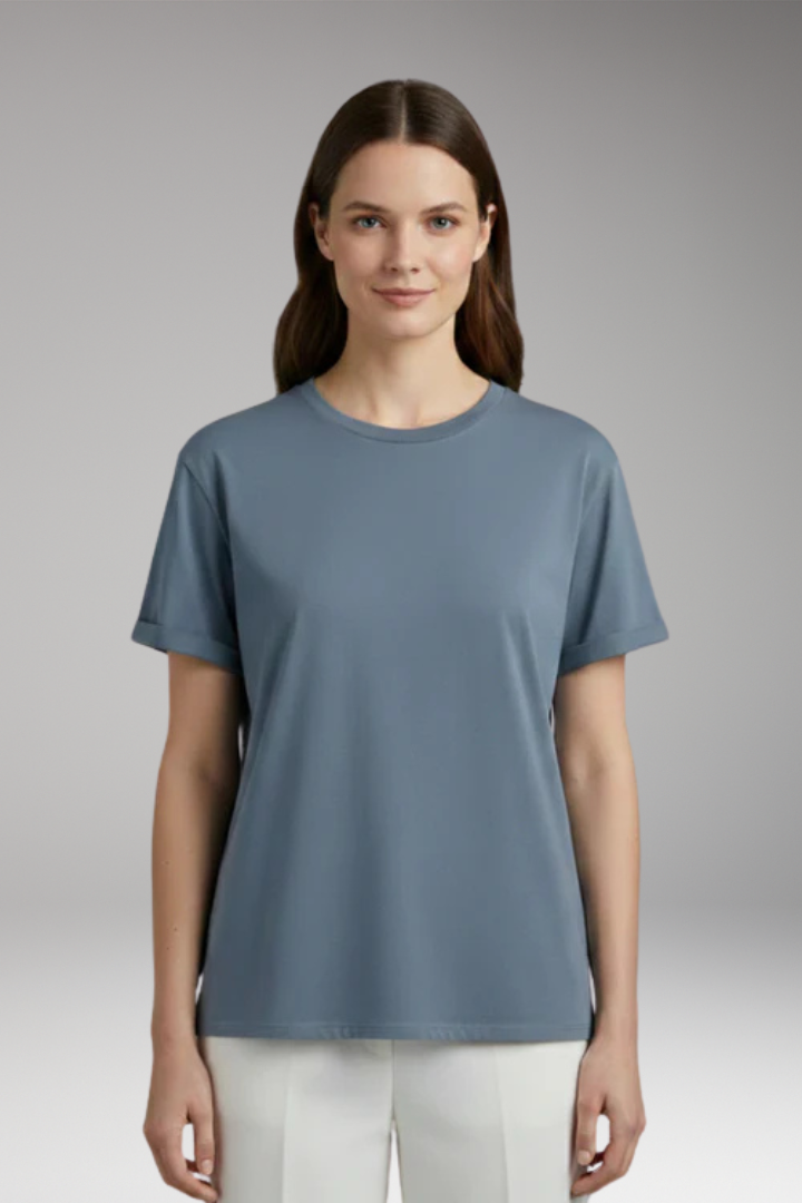 Women's Oversized T-Shirt with Short Sleeves