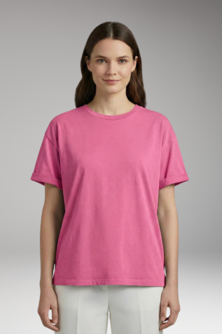 Women's Oversized T-Shirt with Short Sleeves