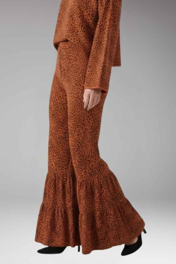 Women's Palazzo Trousers with Elastic Waist and Ruffle Hem
