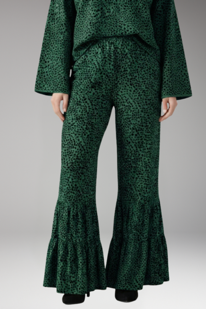 Women's Palazzo Trousers with Elastic Waist and Ruffle Hem