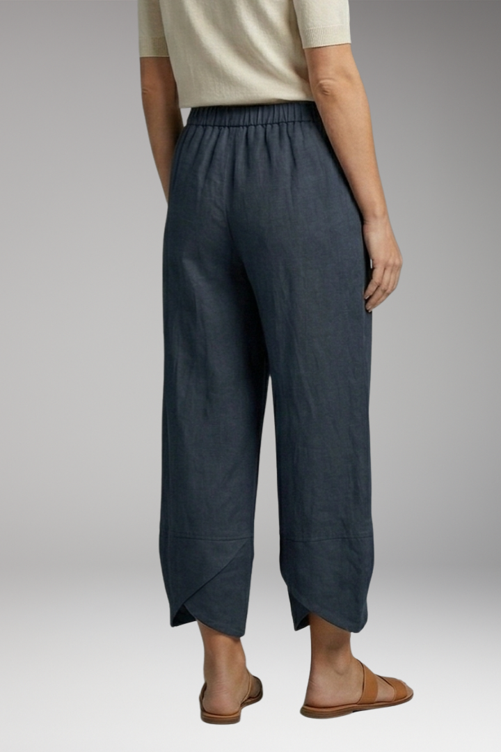 Women’s Wide-Leg Trousers with Side Pockets