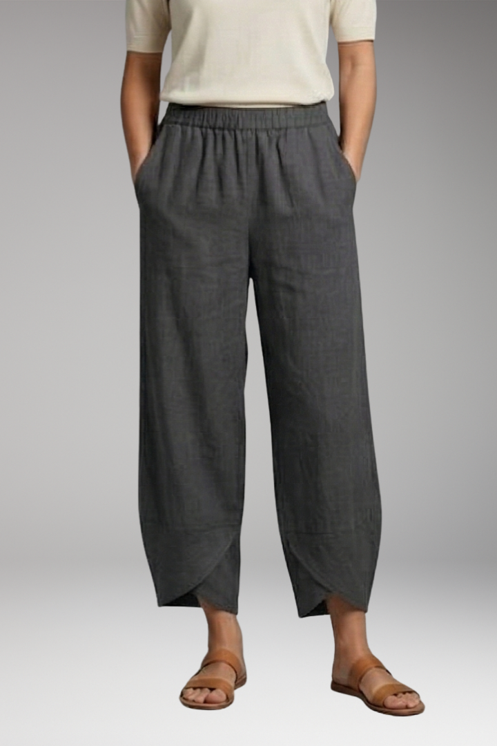 Women’s Wide-Leg Trousers with Side Pockets
