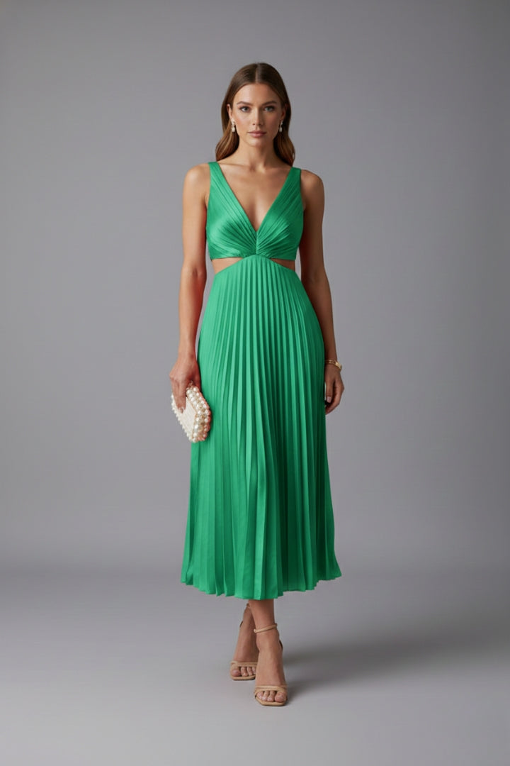 Women's Pleated Satin Dress with Versatile Design and Elegant Look