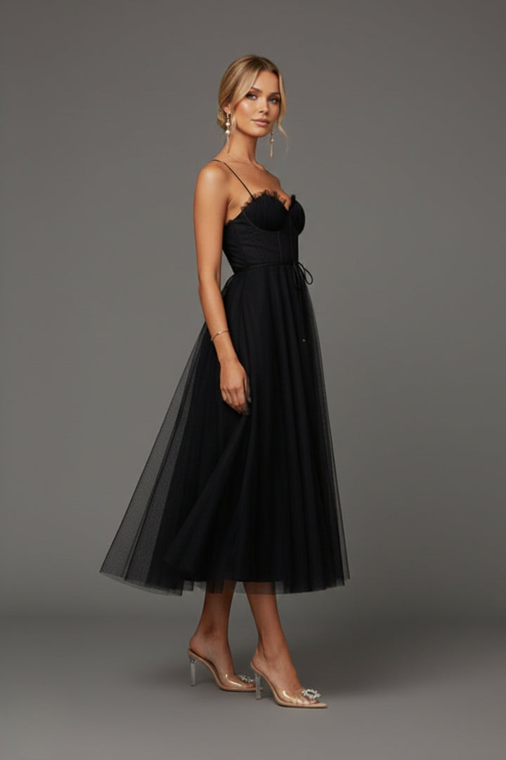 Women's Princess Chiffon Dress with Elegant Straps and Timeless Design