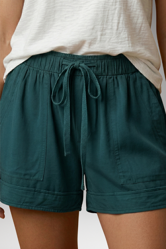 Women's Relaxed Shorts with Drawstring Waist and Pockets