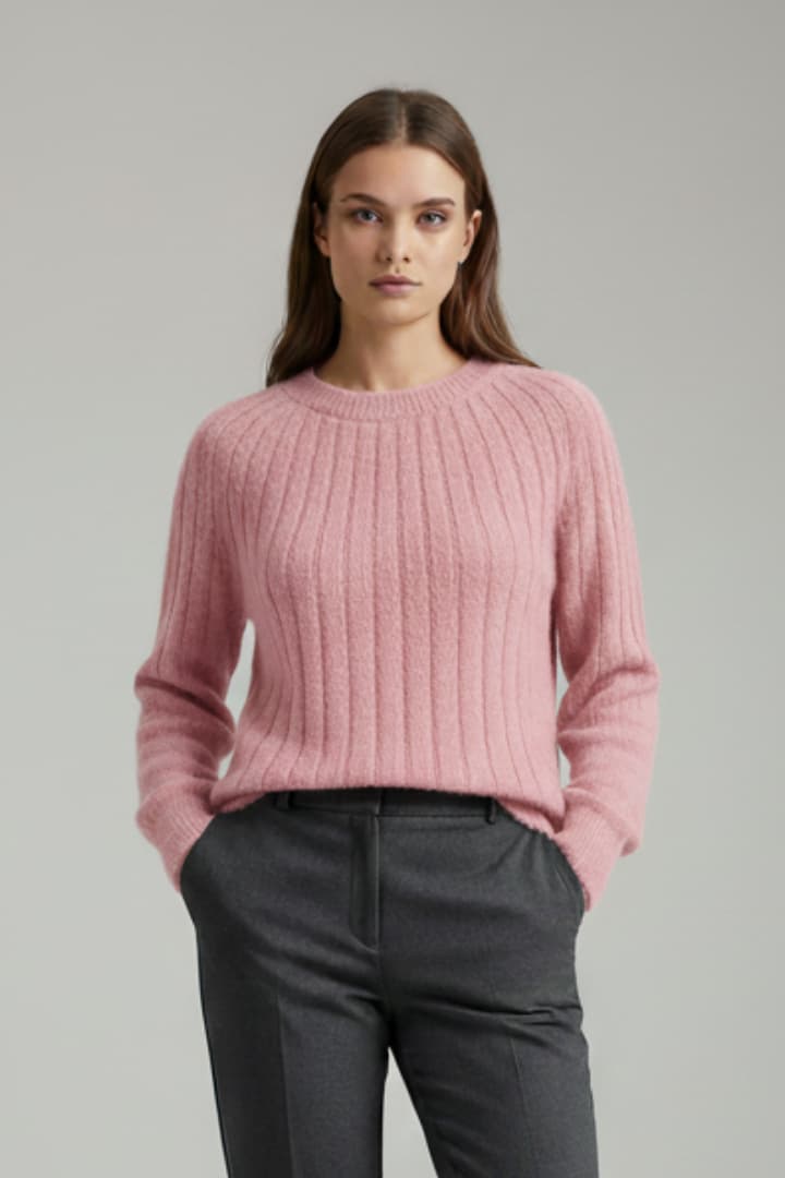 Women’s Ribbed Knit Jumper with Round Neck