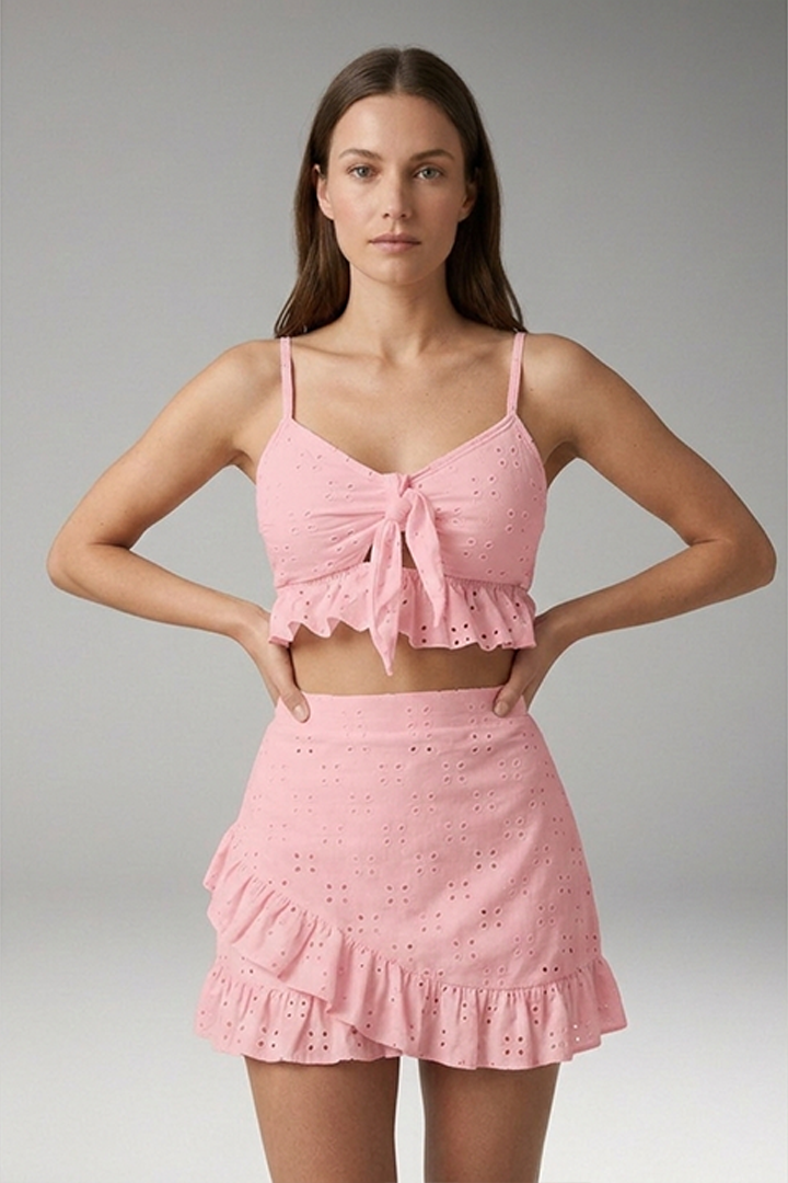 Women’s Ruffled Bikini Set with High-Waisted Bottoms