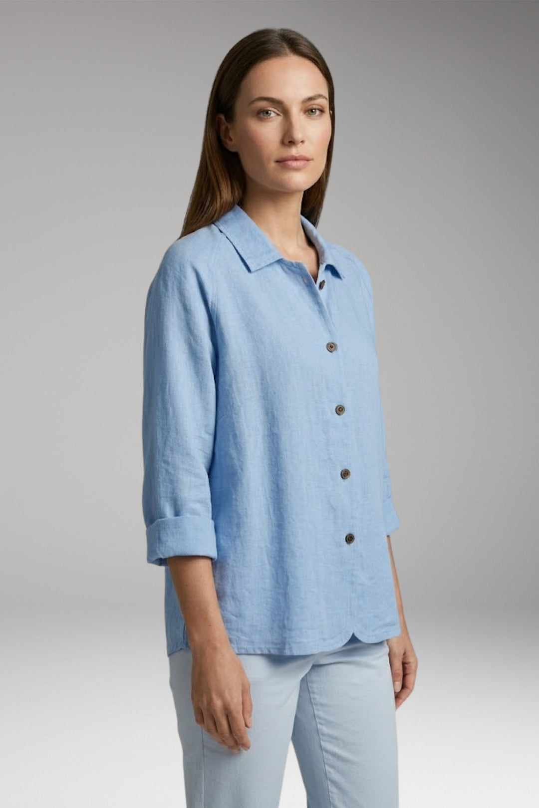 Women’s Shirt with Button Closure and Rollable Sleeves