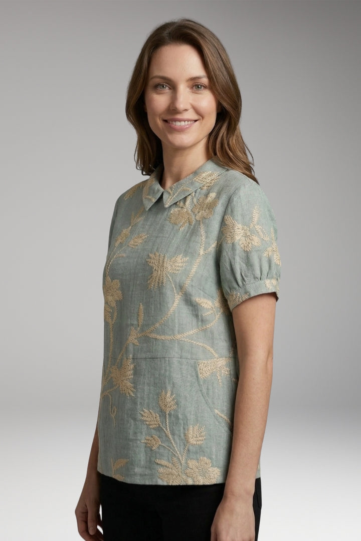 Women’s Shirt with Collar Neckline and Short Sleeves