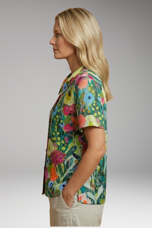 Women's Shirt with Floral Pattern and Lightweight Fabric
