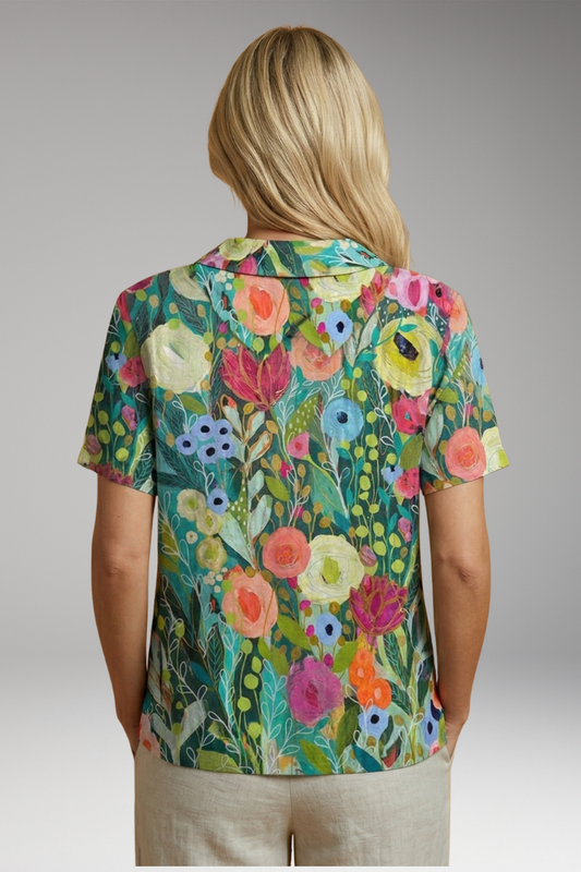 Women's Shirt with Floral Pattern and Lightweight Fabric