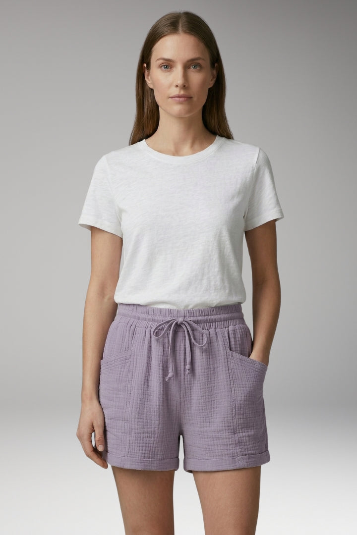 Women's Shorts with Elastic Waistband and Side Pockets