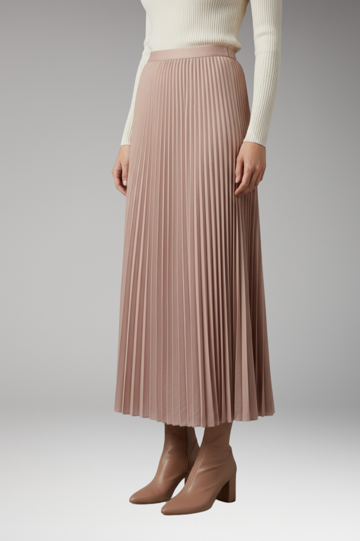 Women’s Skirt with High Waist and Pleated Design