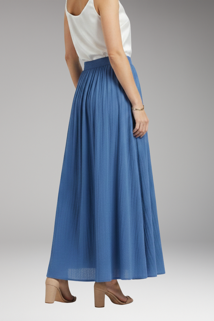 Women’s Skirt with High Waist and Flowing Silhouette