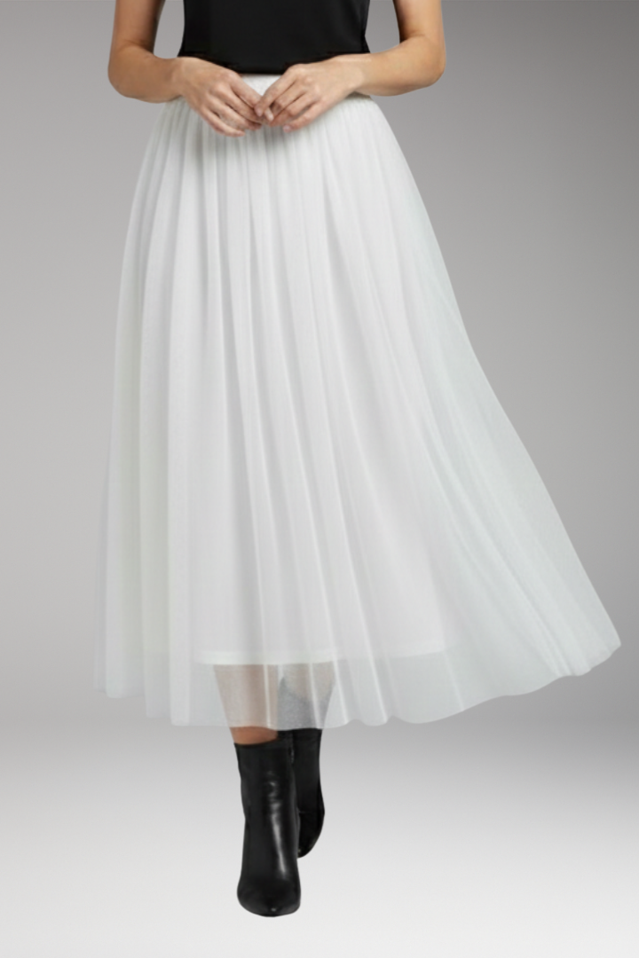 Women’s Skirt with High Waist and Layered Tulle