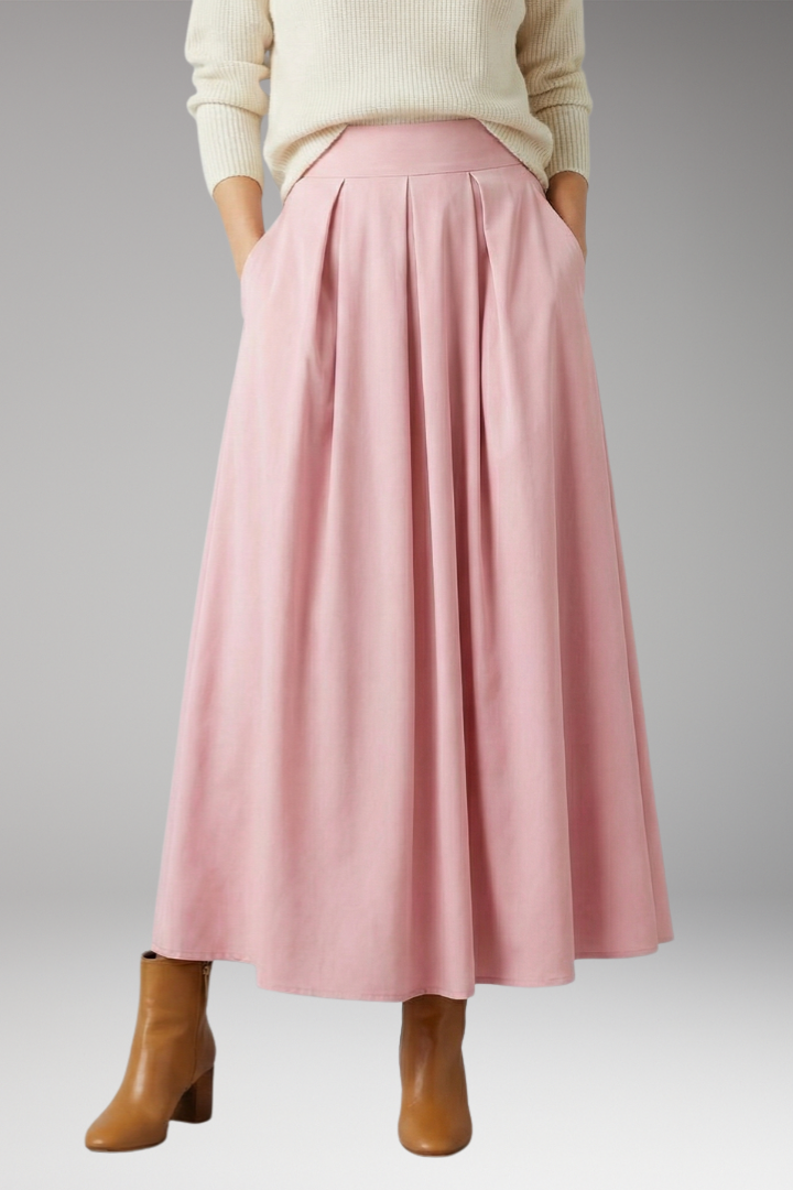 Women’s Skirt with High Waist and Pleated Design