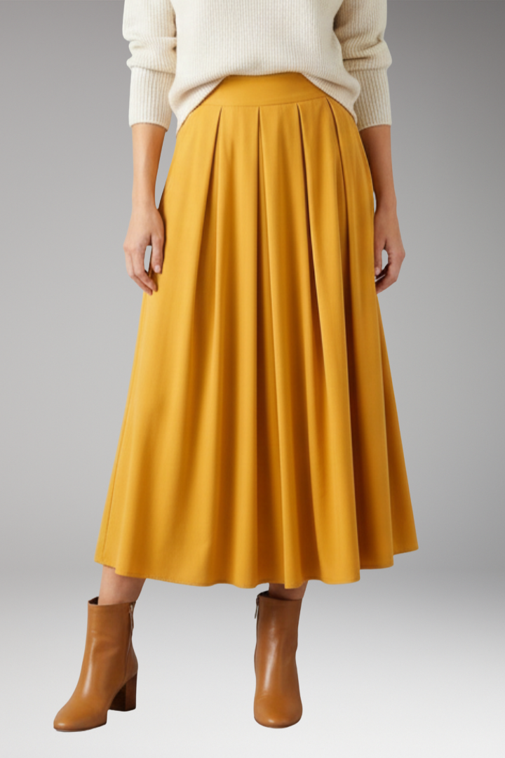 Women’s Skirt with High Waist and Pleated Design