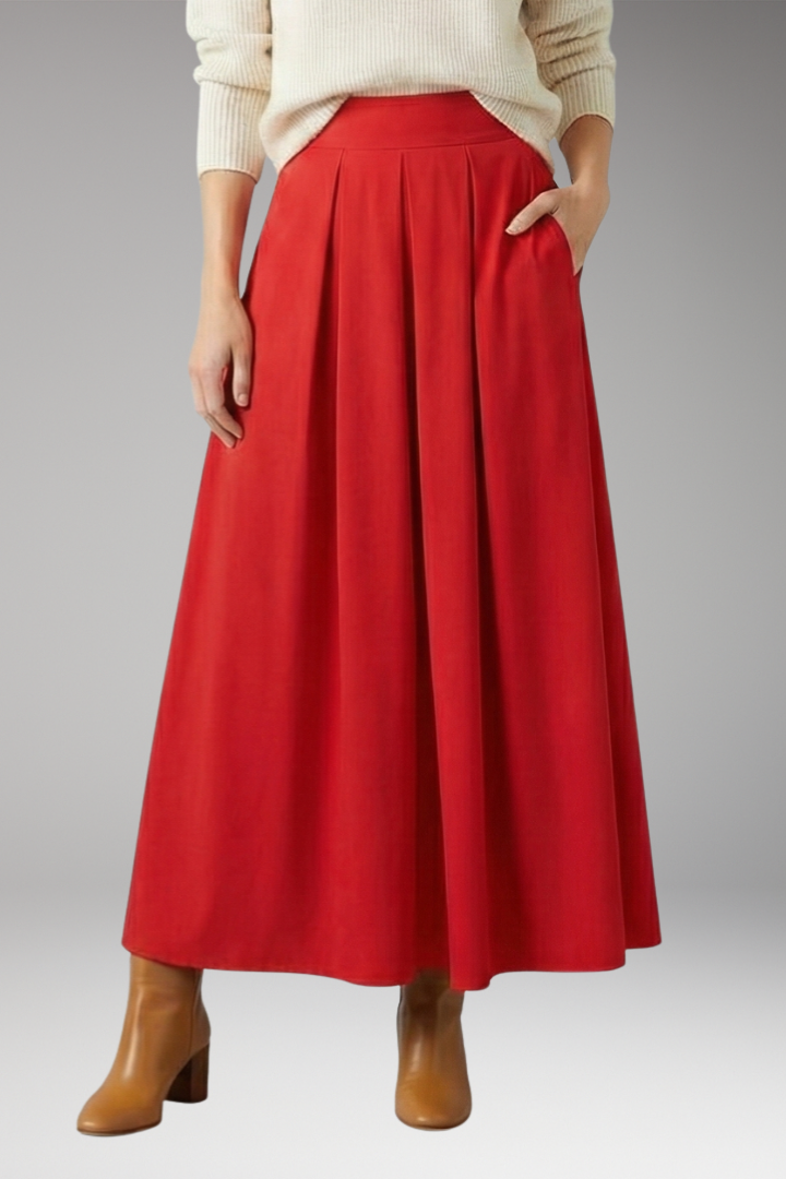 Women’s Skirt with High Waist and Pleated Design