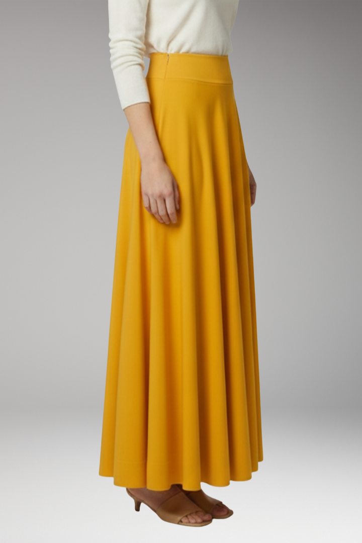 Women’s Skirt with High Waist and Pockets