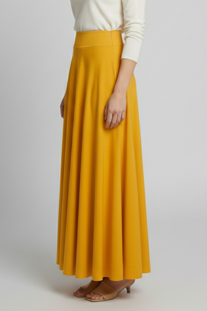 Women’s Skirt with High Waist and Pockets