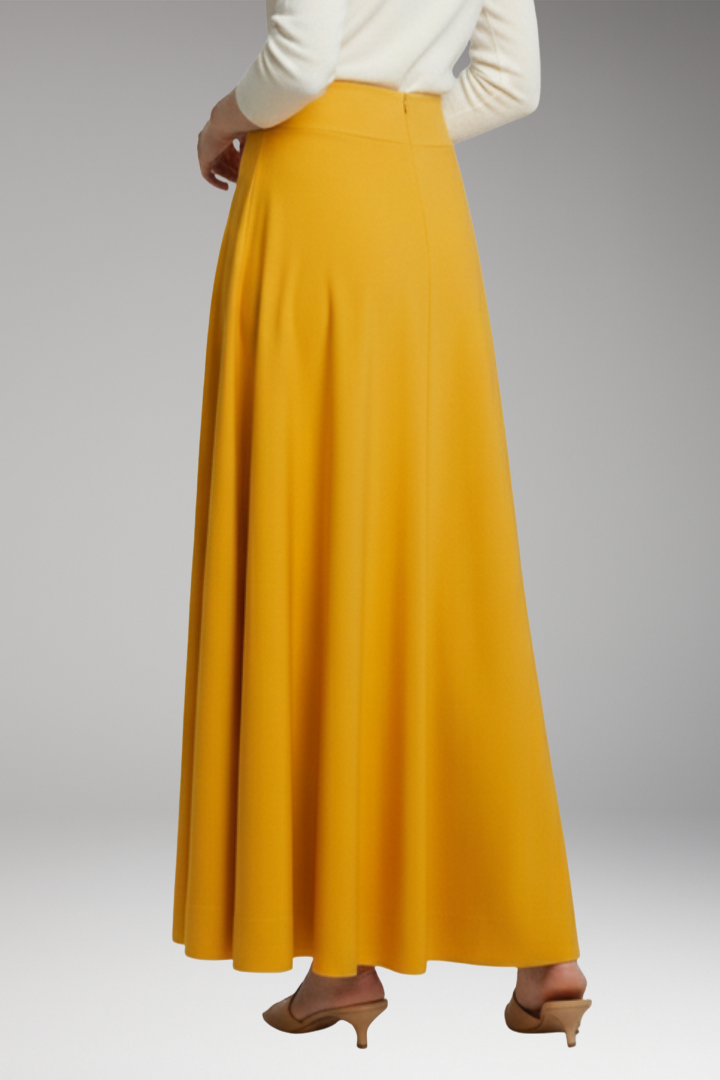 Women’s Skirt with High Waist and Pockets