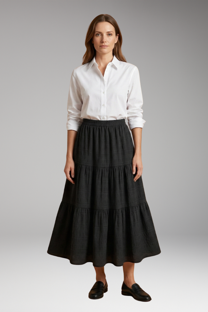 Women’s Skirt with Tiered Layers and Elastic Waist