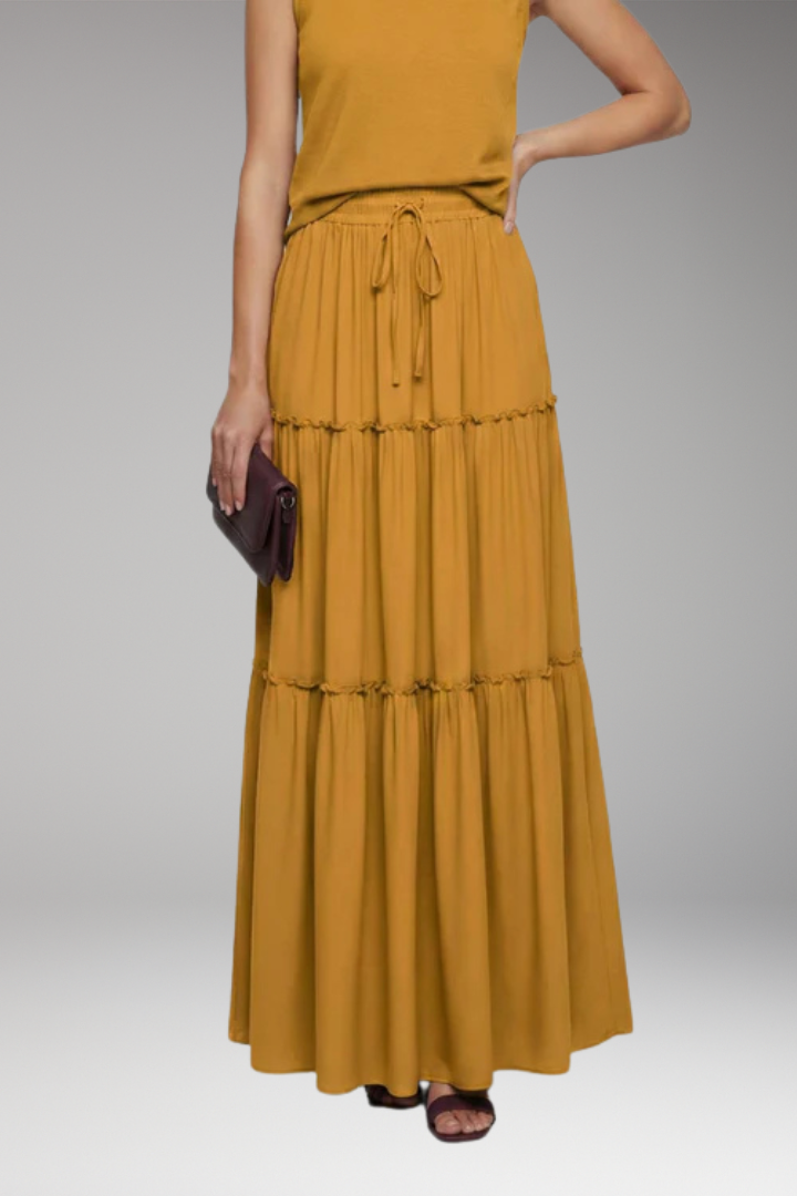 Women’s Skirt with Tiered Layers and Waistband