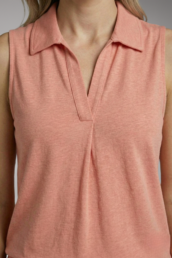Women's Sleeveless Blouse with V-neck Collar and Relaxed Fit