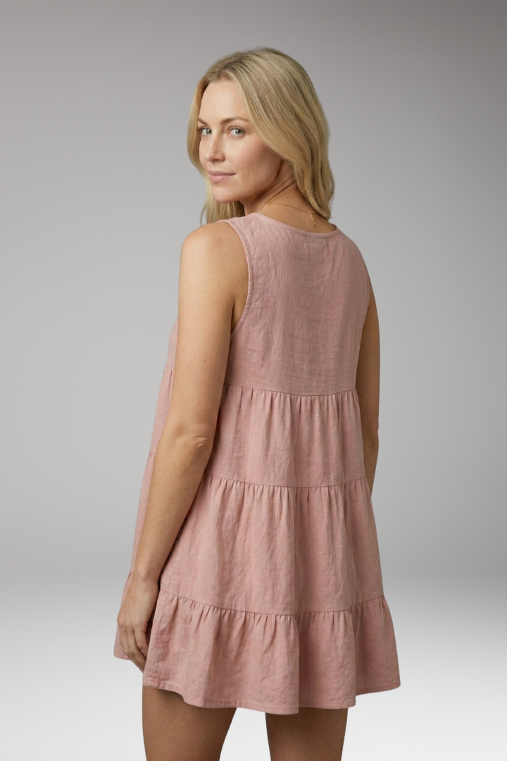 Women's Sleeveless Top with Round Neckline and Voluminous Ruffles