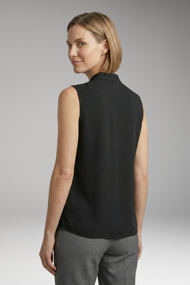 Women’s Sleeveless Top with V-Neck and Tailored Fit