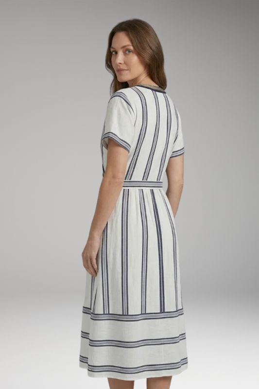 Women's Summer Dress with woven fabric and flowing fit