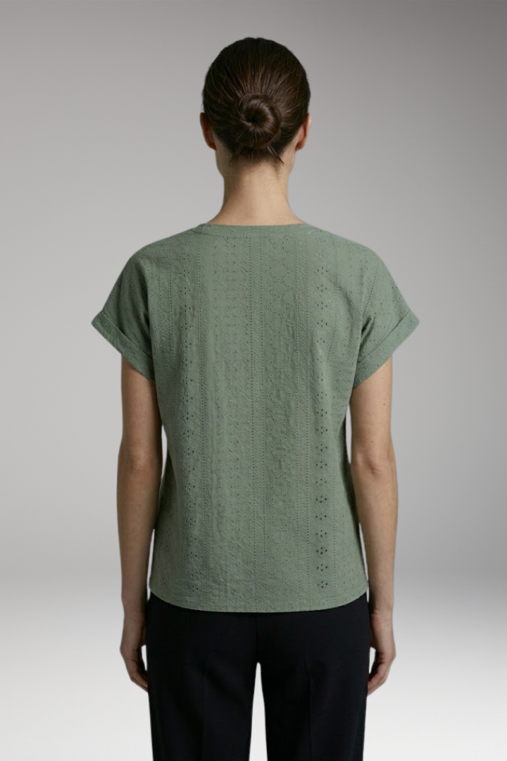 Women’s Summer T-Shirt with Embroidered Texture and Loose Fit
