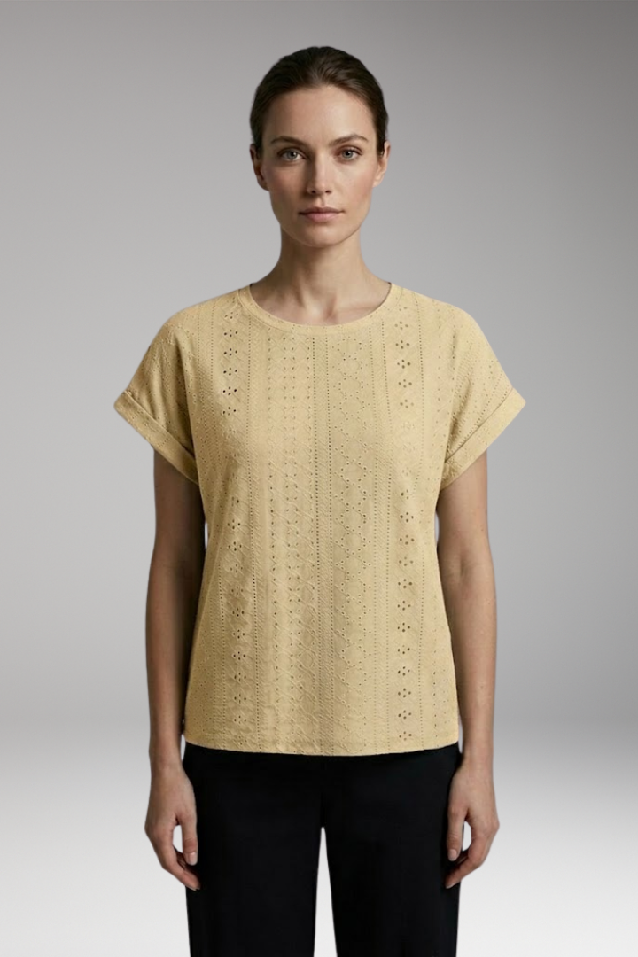 Women’s Summer T-Shirt with Embroidered Texture and Loose Fit