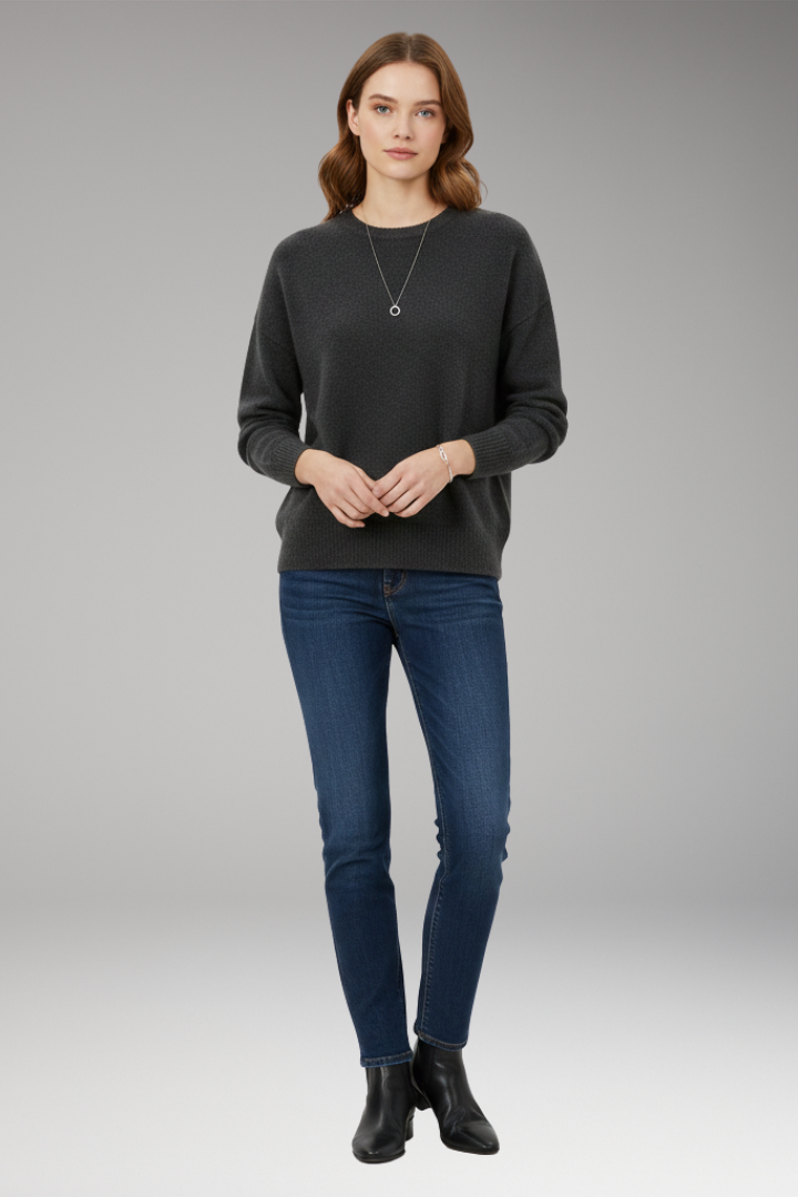 Women’s Jumper with Crew Neckline and Long Sleeves