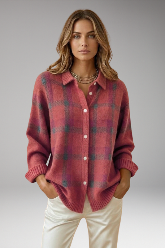 Women's Sweater with Retro Check Pattern and Flattering Fit