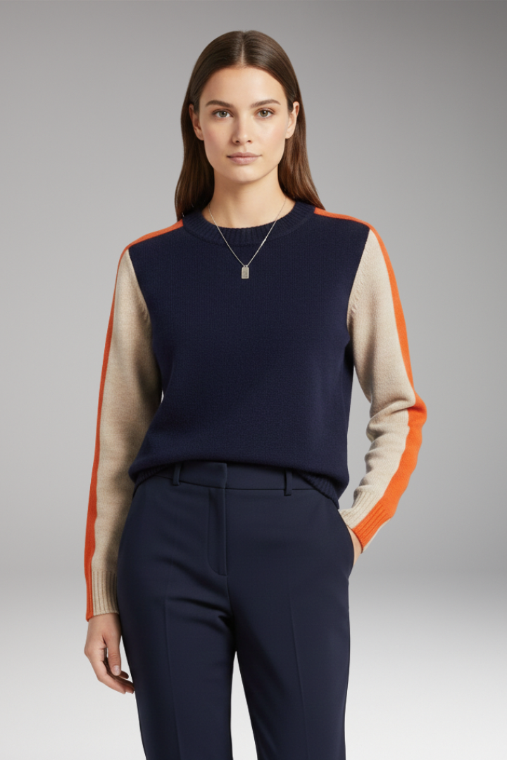 Women’s Jumper with Round Neck and Ribbed Edges