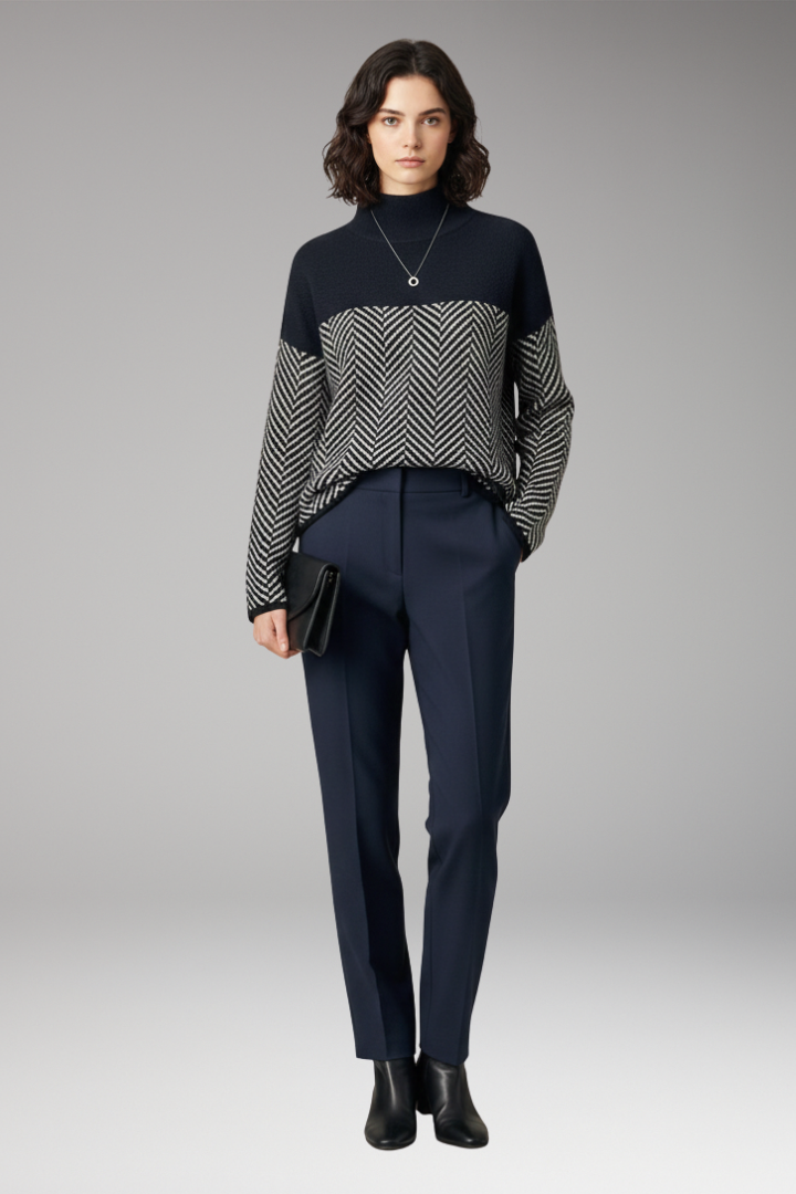 Women’s Jumper with Stand-Up Collar and Long Sleeves