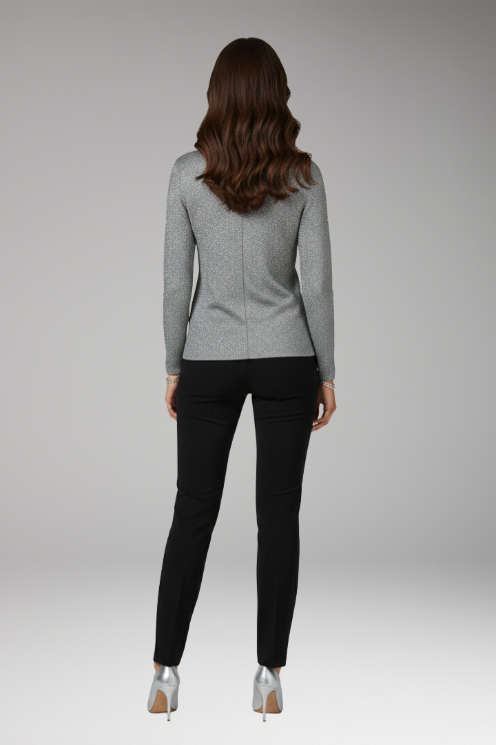 Women’s Jumper with V-Neck and Long Sleeves